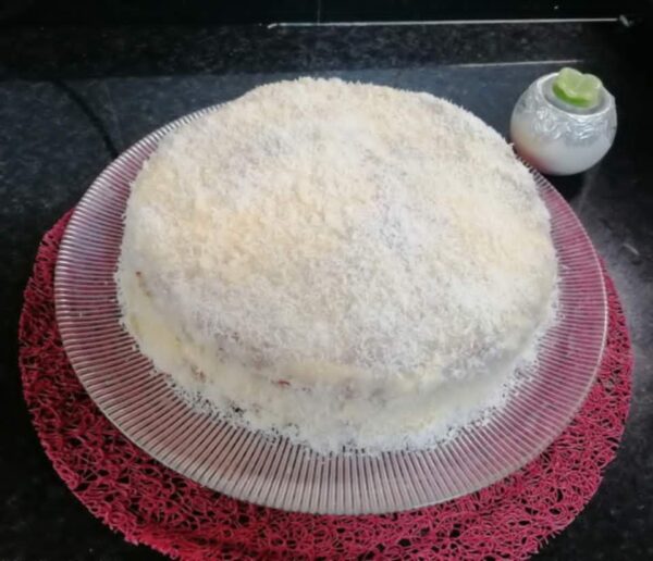 Bolo Colchão de Noiva – Delicadeza e Sabor para Momentos Especiais